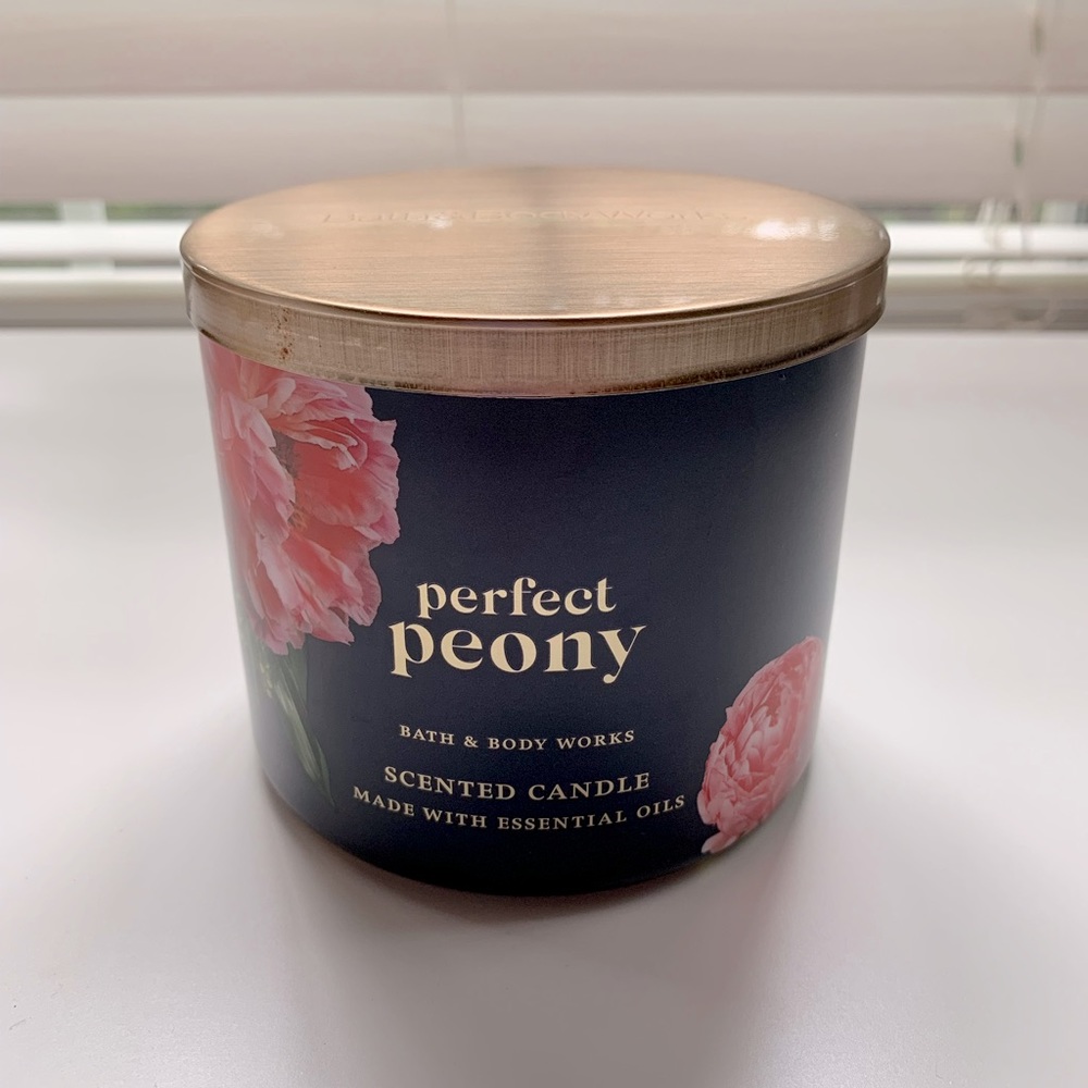 Perfect Peony Bath and Body Works 3 Wick Candle